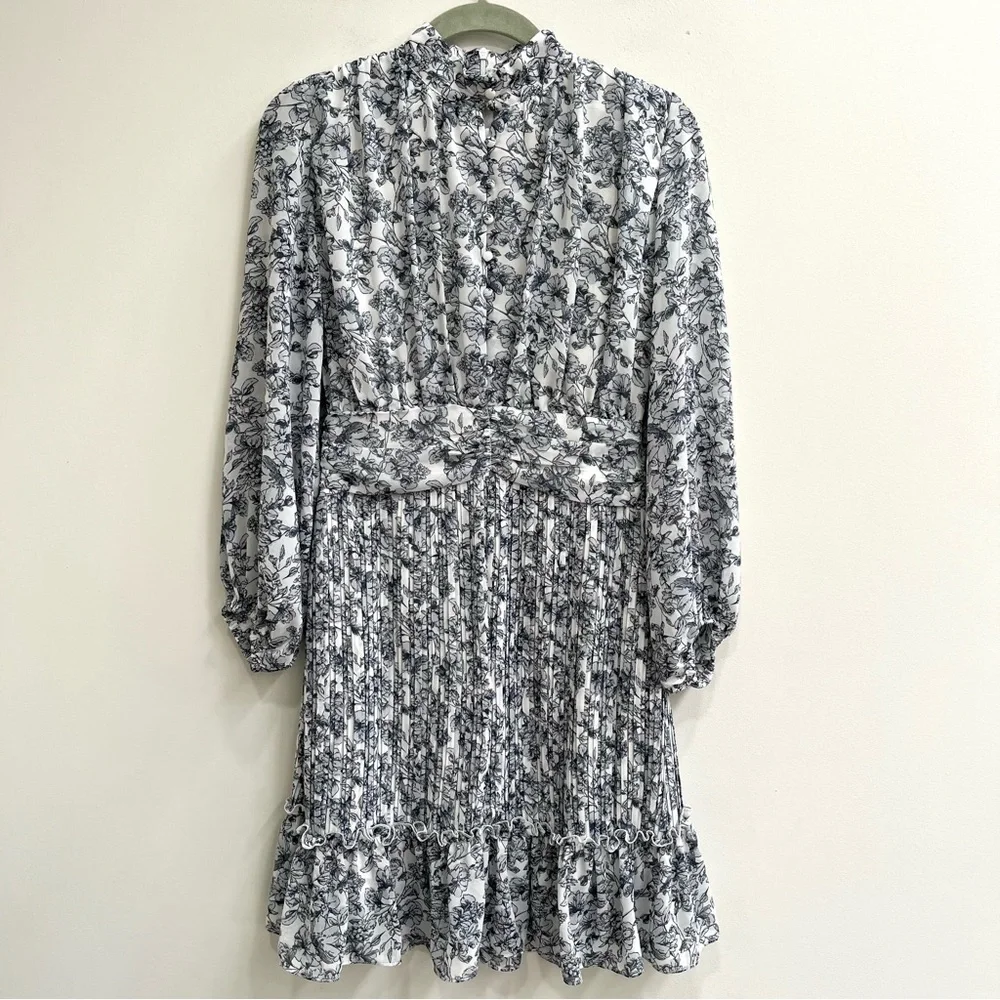 Ivy City Co Mini Brynley Floral Long Puff Sleeve Dress Blue White Girls 11/12